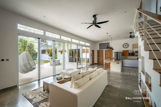Image 3 from Villa bergaya keluarga yang menakjubkan dengan 5 kamar untuk dijual dan disewa di Umalas.