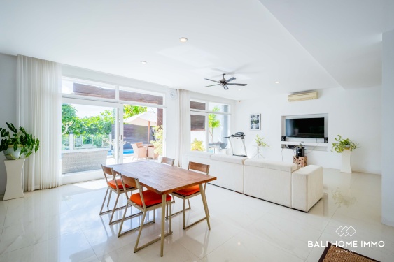 Image 9 from VILLA MEWAH DENGAN HAK MILIK YANG MENAKJUBKAN MENGHADAP HUTAN DAN LAUT DI UNGASAN