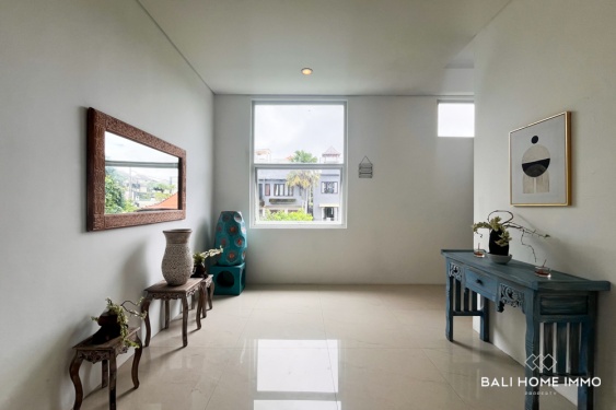 Image 18 from MAGNIFIQUE VILLA EN PLEINE PROPRIÉTÉ AVEC VUE SUR LA JUNGLE ET L'OCÉAN À UNGASAN