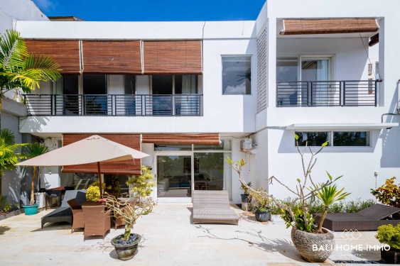 Image 3 from VILLA MEWAH DENGAN HAK MILIK YANG MENAKJUBKAN MENGHADAP HUTAN DAN LAUT DI UNGASAN