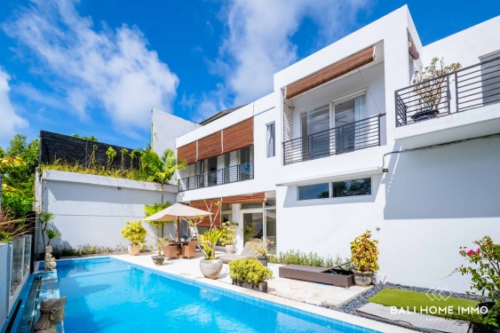 Image 2 from VILLA MEWAH DENGAN HAK MILIK YANG MENAKJUBKAN MENGHADAP HUTAN DAN LAUT DI UNGASAN