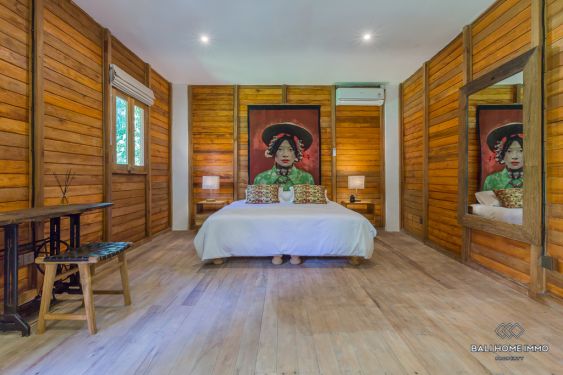 Image 12 from Superbe villa de 4 chambres avec vue sur la jungle à vendre à Pererenan North Side