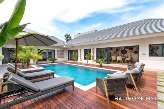Image 1 from Villa 3 Kamar Modern yang Menakjubkan Dijual Hak Milik di Seminyak Bali