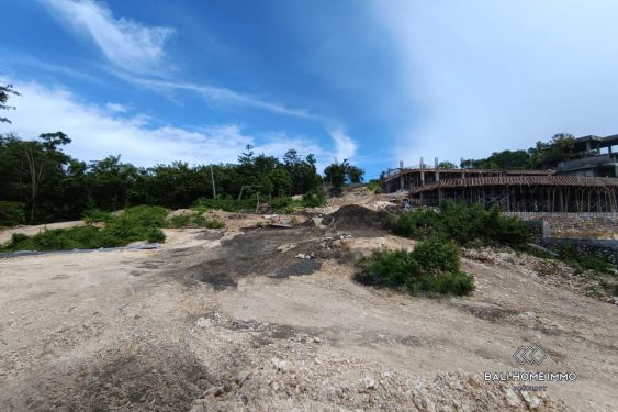 Image 5 from SUPERBE TERRAIN AVEC VUE SUR L'OCÉAN À VENDRE EN LOCATION À ULUWATU