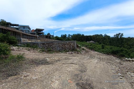 Image 7 from SUPERBE TERRAIN AVEC VUE SUR L'OCÉAN À VENDRE EN LOCATION À ULUWATU