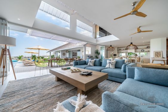 Image 4 from Luxurious 4 Bedroom Family Villa Ricefield View for sale in Bali Batu bolong