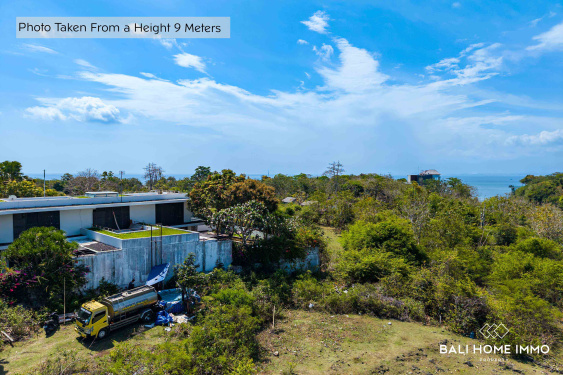Image 8 from Superbe terrain touristique à vendre à Balangan avec vue sur l'océan et sérénité naturelle