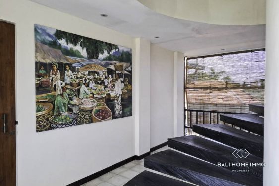 Image 14 from Superbe havre de paix traditionnel de 9 chambres avec vue sur l'océan à vendre à Melasti