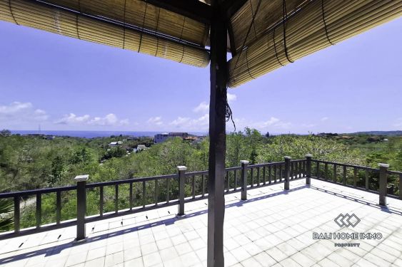 Image 20 from Superbe havre de paix traditionnel de 9 chambres avec vue sur l'océan à vendre à Melasti