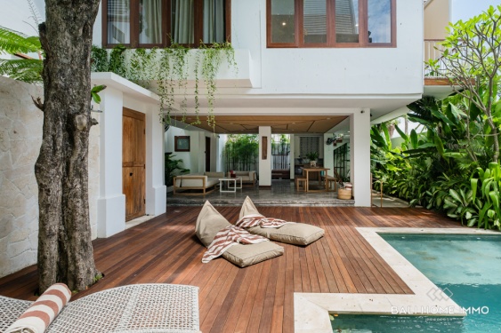 Image 3 from STUNNING TROPICAL 3 BEDROOM VILLA FOR SALE LEASEHOLD IN BINGIN