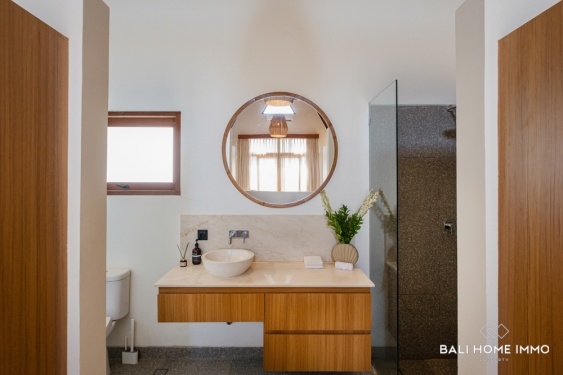 Image 20 from MAGNIFIQUE VILLA TROPICALE DE 3 CHAMBRES À VENDRE EN BAIL À BINGIN