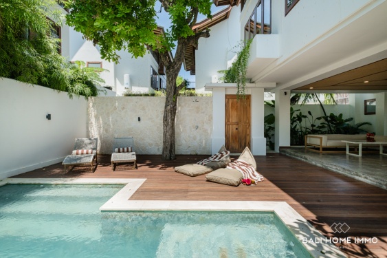 Image 2 from STUNNING TROPICAL 3 BEDROOM VILLA FOR SALE LEASEHOLD IN BINGIN