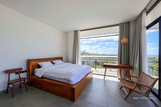 Image 10 from SUPERBE VILLA DE 3 CHAMBRES AVEC VUE SUR L'OCÉAN À LOCATION MENSUELLE ET ANNUELLE À BALI - ULUWATU