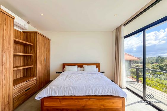 Image 5 from SUPERBE VILLA DE 3 CHAMBRES AVEC VUE SUR L'OCÉAN À LOCATION MENSUELLE ET ANNUELLE À BALI - ULUWATU