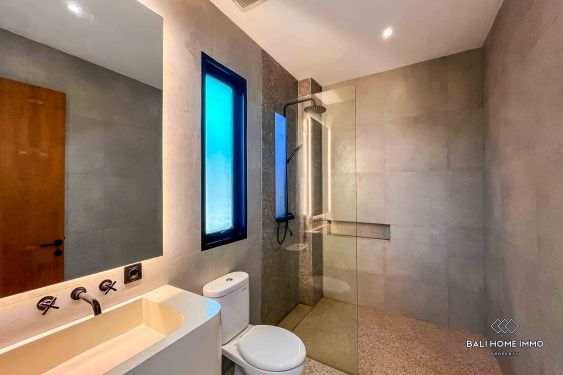 Image 13 from SUPERBE VILLA DE 3 CHAMBRES AVEC VUE SUR L'OCÉAN À LOCATION MENSUELLE ET ANNUELLE À BALI - ULUWATU