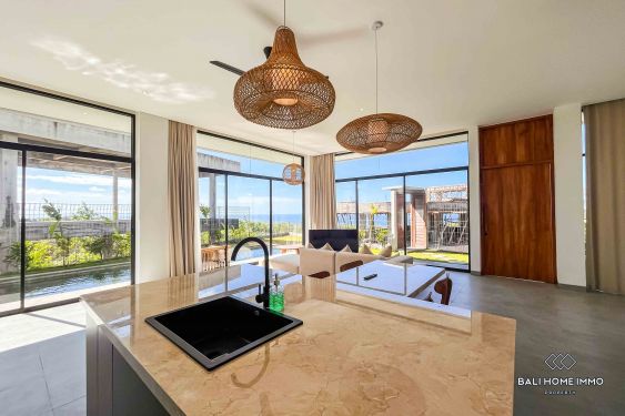 Image 4 from SUPERBE VILLA DE 3 CHAMBRES AVEC VUE SUR L'OCÉAN À LOCATION MENSUELLE ET ANNUELLE À BALI - ULUWATU