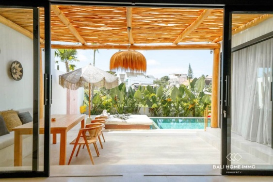 Image 4 from Villa élégante de 2 chambres à vendre à Babakan Cadre de vie tropical moderne