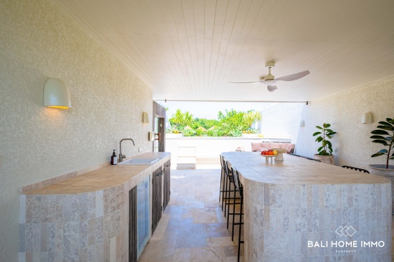 Image 16 from Villa 2 Kamar Tidur Bergaya Dijual dengan Kolam Renang Atap, Sauna & Pemandian Es Dekat Uluwatu