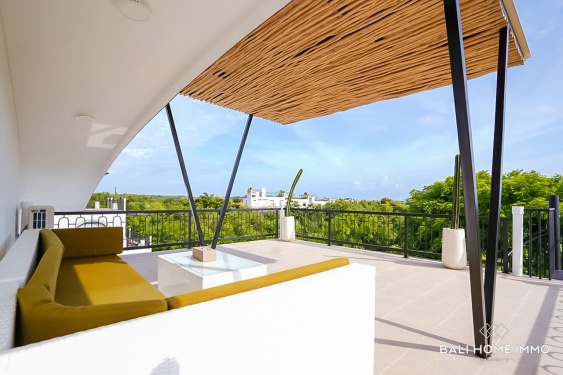 Image 18 from Stylish 3-Bedroom Villa with Rooftop Ocean View for Sale in Ungasan