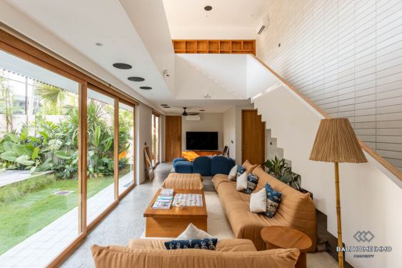 Image 3 from Beautifully Designed 2 bedroom Villa for sale leasehold in the center of Berawa Canggu