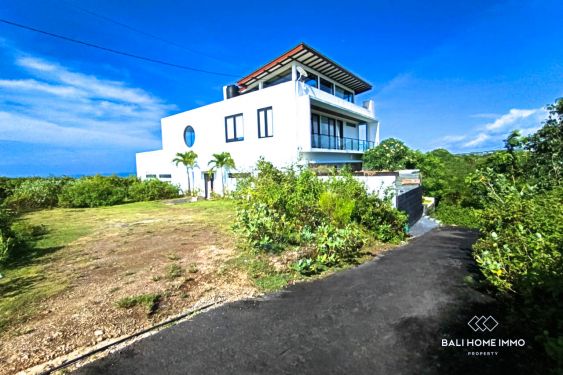 Image 6 from TERRAIN TOURISTIQUE À VENDRE EN PLEINE PROPRIÉTÉ AVEC VUE SUR L'OCÉAN À MELASTI