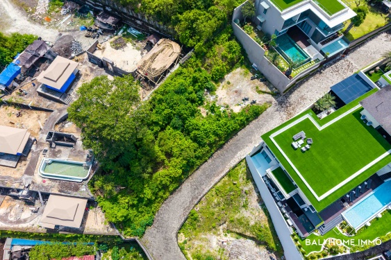 Image 2 from Terrain touristique à vendre en pleine propriété avec vue imprenable sur l'océan à Balangan