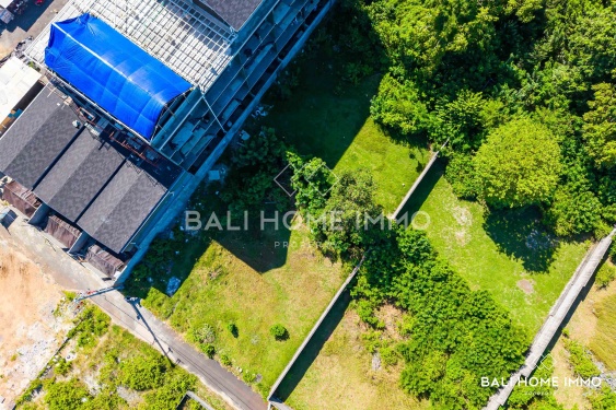 Image 2 from Touristic Zoning Land for Sale Freehold with Ocean View in Pandawa