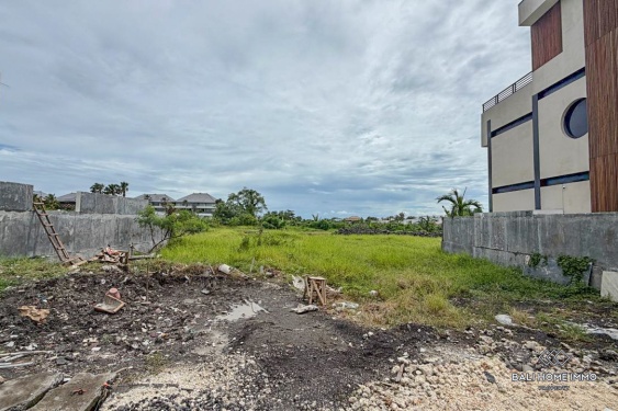 Image 2 from Terrains à vocation touristique à vendre à Bali Pererenan, près de la plage de Lima
