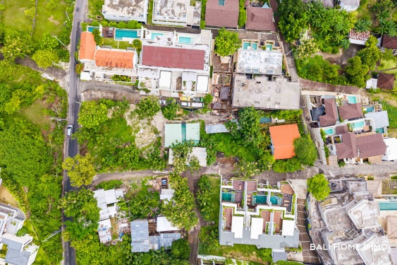 Image 2 from Terrains à vocation touristique à vendre en bail emphytéotique à Bingin