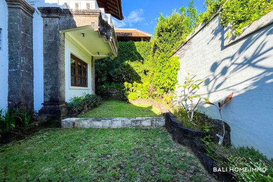 Image 17 from TRANQUIL 2 BEDROOMS BALINESE CHARM FOR SALE FREEHOLD IN UNGASAN NEAR MELASTI BEACH