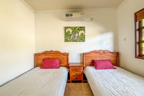 Image 9 from TRANQUIL 2 BEDROOMS BALINESE CHARM FOR SALE FREEHOLD IN UNGASAN NEAR MELASTI BEACH