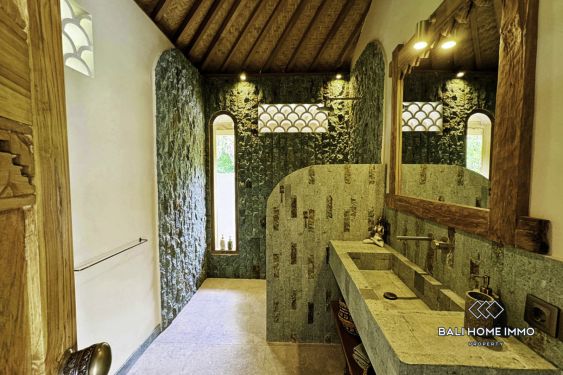 Image 16 from Villa tropicale tranquille de 3 chambres à vendre près de la plage de Padang Padang