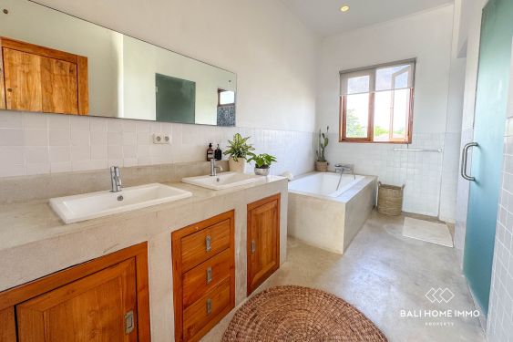 Image 20 from Tranquil 4 +1 Bedroom Villa and Land for Sale in Umalas