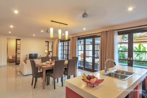 Image 3 from Vila 4 Kamar Tidur Disewakan di Lokasi Utama Kerobokan-Seminyak Bali