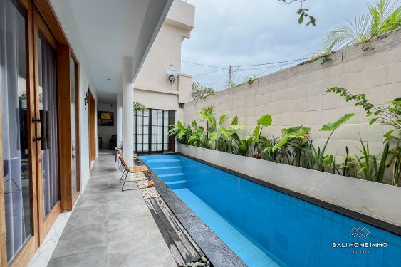 Image 1 from TRANQUIL VILLA WITH 5 BEDROOMS AMIDST RICEFIELDS FOR RENT IN KEROBOKAN