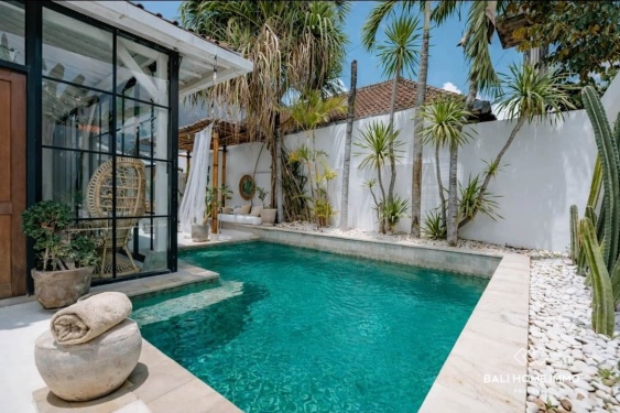 Image 10 from villa tropicale de 2 chambres à vendre en location à Bali Seminyak