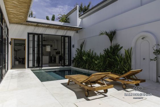 Image 2 from Tropical 3 Bedroom Jungle View Villa for Sale in Balangan