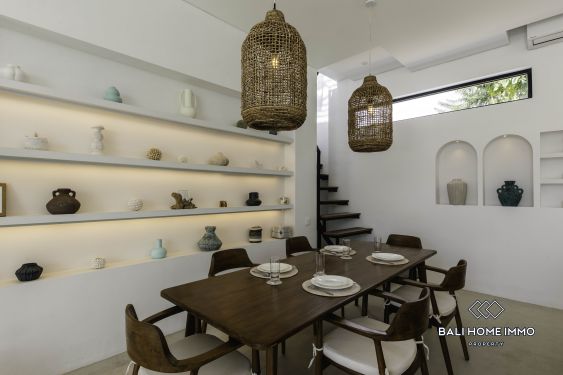 Image 8 from Villa tropicale de 3 chambres avec vue sur la jungle à vendre à Balangan