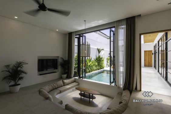 Image 7 from Villa tropicale de 3 chambres avec vue sur la jungle à vendre à Balangan