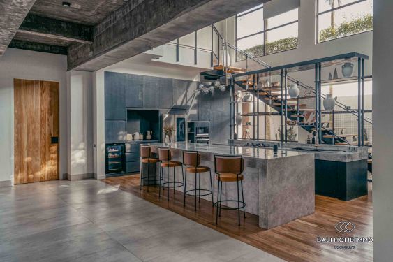 Image 5 from Tropical 4 Bedroom Luxury Villa for Monthly Rental in Bali Canggu Babakan