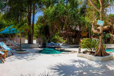 Image 3 from Tropical Beachfront Resort à vendre en pleine propriété à Gili Air