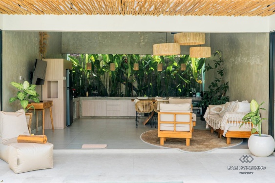 Image 3 from Vila 2 kamar modern tropis dijual hak sewa di Bali Canggu Dekat Kerobokan