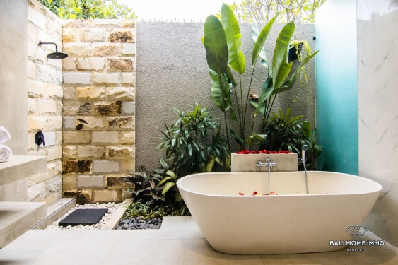 Image 11 from Villa tropicale moderne de 2 chambres à vendre et à louer à Bali Canggu près de Kerobokan