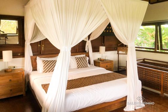 Image 4 from 2 Bedroom Joglo Villa with Ricefield View for rent in North Canggu Bali