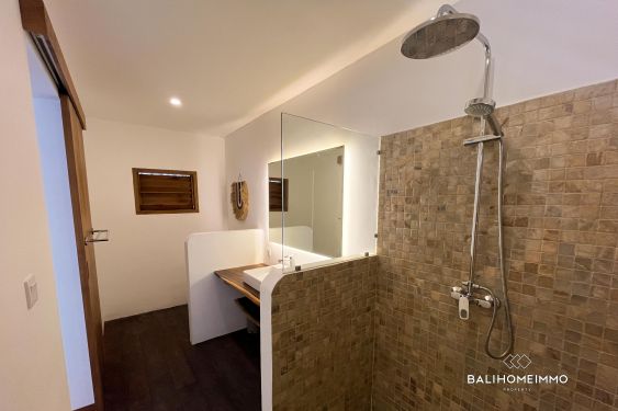 Image 15 from Villa Tropis 3 Kamar Tidur dengan taman dijual di Kedungu Bali