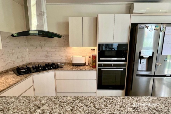 Image 3 from Villa familiale clé en main de 4 chambres à vendre à Umalas, Bali