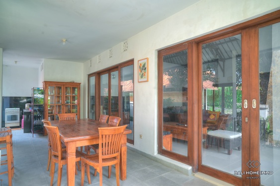 Image 10 from Dua villa dijual hak milik di Canggu Berawa Bali