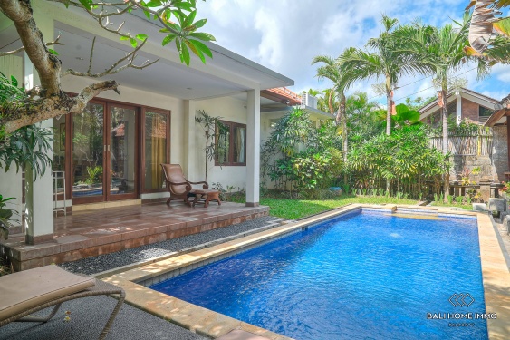 Image 3 from Dua villa dijual hak milik di Canggu Berawa Bali