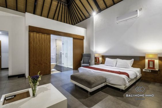 Image 14 from Villa de 4 chambres à vendre, en location ou en location longue durée à Ungasan.