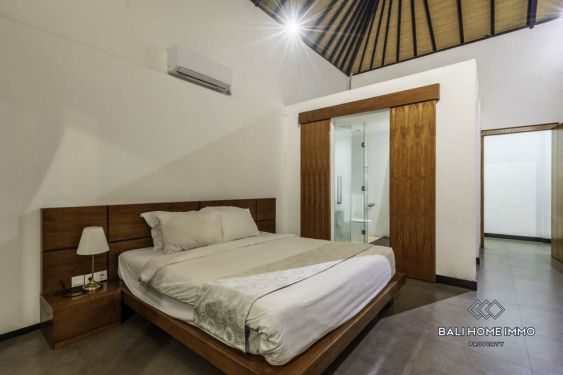 Image 16 from Villa de 4 chambres à vendre, en location ou en location longue durée à Ungasan.